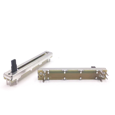 C4521SG η καλή ποιότητα 45mm γραμμικό ποτενσιόμετρο φωτογραφικών διαφανειών ταξιδιού με το διακόπτη χτυπά το υγιές ποτενσιόμετρο ποτενσιόμετρων B10K