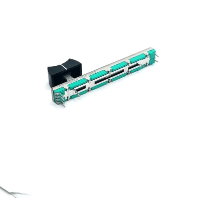 C6044G Μεταλλική λαβή διαδρομής 60 mm πλάτους 8,1 mm που χρησιμοποιείται για ακουστικά και μικρόφωνο κονσόλας ήχου